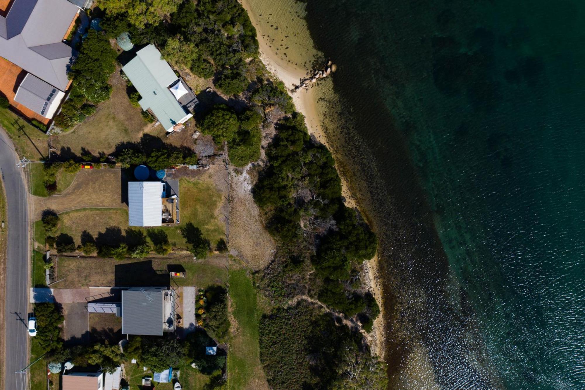 The Blue House Villa Coles Bay Exterior photo